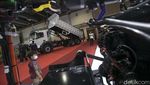 Intip Suasana Pameran Kendaraan Komersial di GIICOMVEC 2024