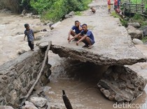 Jembatan di Amfoang Putus, Akses Lumpuh Total
