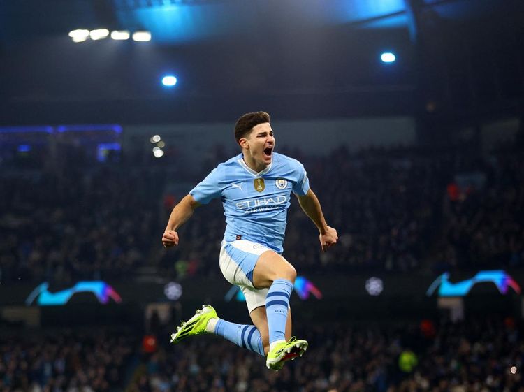 5 Penjualan Termahal Man City, Julian Alvarez Geser Raheem Sterling
