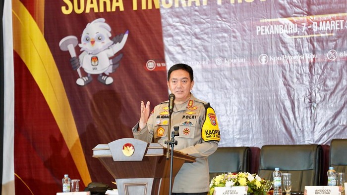 Kapolda Riau Irjen Mohammad Iqbal. (Istimewa)