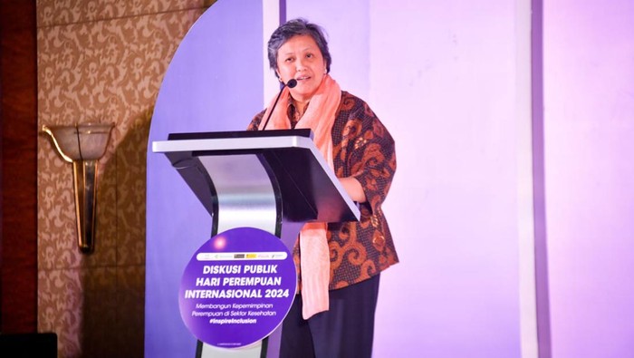 Lestari Moerdijat