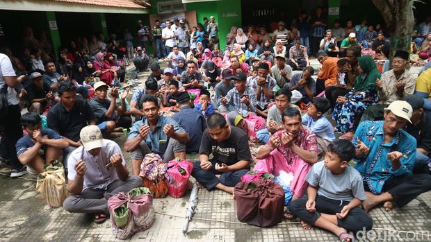 Kompleks Raden Ayu Nawangsih dan Raden Bagus Rinangku yang berada di Dukuh Masin Desa Kandangmas Kecamatan Dawe, Kamis (7/3/2024).