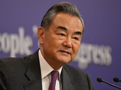 China Dukung Iran Jaga Kedaulatan