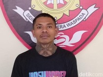 Apes! Pria di Denpasar Ditangkap-Diikat Warga Saat Kepergok Curi Aki Mobil