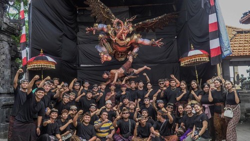 Ogoh-ogoh Atmaning Wong Maboros karya ST Bakti Dharma, Banjar Adat Kangin Pecatu, Kuta Selatan, Badung.