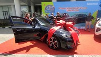 Kezia Natalia Holid, seorang ibu rumah tangga yang telah menjadi pelanggan setia Telkomsel selama 20 tahun berhasil memenangkan 1 unit mobil BMW 320i Sementara 1 unit mobil Toyota Yaris Cross diberikan pada Rudy Abdul Rahman, seorang wiraswasta yang telah menjadi pelanggan setia Telkomsel selama 10 tahun.