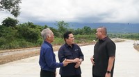 Dengan begitu, pertumbuhan ekonomi tidak hanya berpusat pada Pulau Jawa saja. Namun, juga wilayah Indonesia lain.