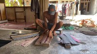 Jika salam seminggu mereka bisanya mendapatkan pesanan songkok sebanyak 50 hingga 60 kodi. Kini meningkat menjadi 80 sampai 100 kodi perminggu.