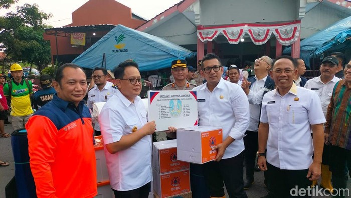 Pj Gubernur Jatim Adhy Karyono Pj Gubernur Jatim Adhy Karyono