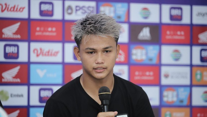 Hokky Caraka saat sesi jumpa pers jelang lawan PSM Makassar, Kamis (7/3/2024).
