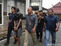 Kerap Eksploitasi Pacar untuk Threesome, Pria di Mojokerto Diringkus