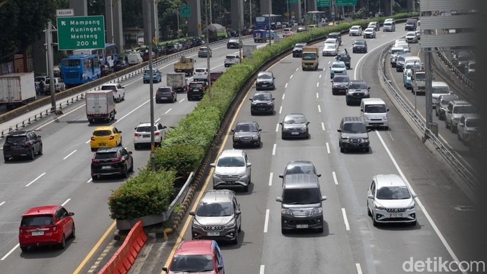 Siap-siap, Tarif Tol Dalam Kota Ikutan Naik