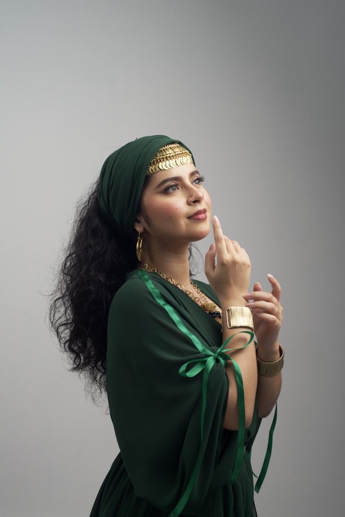 Tasha Bouslama Tasha Bouslama