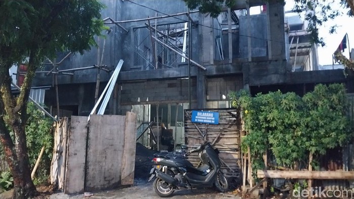 TKP kecelakaan kerja yang tewaskan dua pekerja di Kota Malang