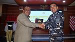 TNI AL Gelar Karya Bakti di Jayapura