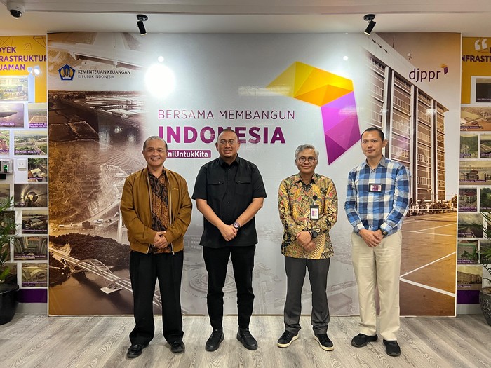 Andre Rosiade bertemu Dirjen PPR Kemenkeu Suminto. (Dok Andre Rosiade)