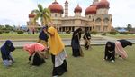 Bingkai Sepekan: Ragam Tradisi Sambut Bulan Suci