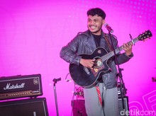 Dimansyah Laitupa Belajar Soal Perpisahan dari James Arthur Dimansyah Laitupa Belajar Soal Perpisahan dari James Arthur