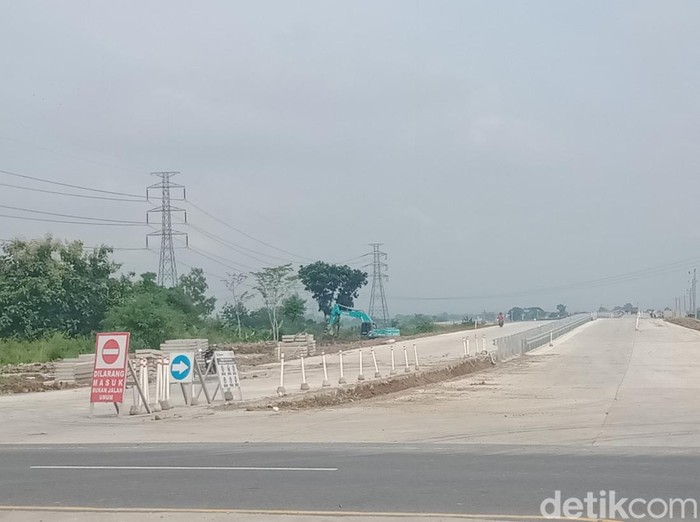 Exit tol Kuncen di Kecamatan Ceper, Kabupaten Klaten, sudah hampir selesai dibangun, Jumat (8/3/2024).