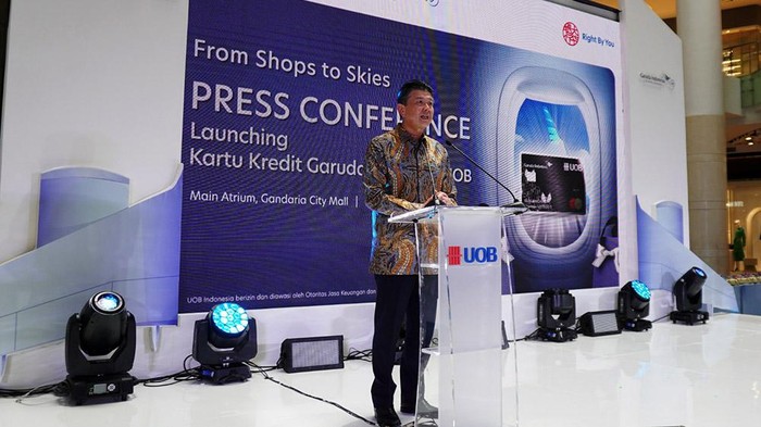 Garuda Indonesia-UOB Kolaborasi Hadirkan Kartu Kredit untuk Wisatawan UOB Indonesia bersama dengan maskapai nasional Garuda Indonesia hari ini meluncurkan Garuda Indonesia UOB Credit Card untuk memenuhi kebutuhan wisatawan yang terus berkembang dengan memberi lebih banyak miles saat berbelanja.