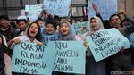 Giliran Pelajar Ikutan Demo Tolak Hak Angket di DPR