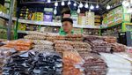 Jelang Ramadan, Warga Kairo Berburu Kurma