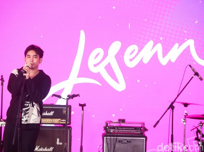 Jessen Jessen saat menghadiri dPop Music Day 2024