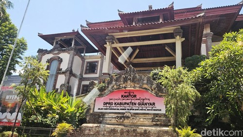 Kantor DPRD Kabupaten Gianyar, di Jalan Ngurah Rai-Gianyar Nomor 7, Gianyar, Rabu (8/3/2024). (foto : Putu Krista/detikBali).