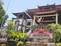 BK DPRD Gianyar Akan Panggil Anggota Dewan yang Gelapkan Mobil