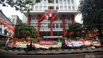 Karangan Bunga Dukung Hak Angket DPR Mejeng di Markas DPP PDIP