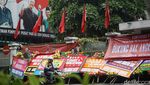 Karangan Bunga Dukung Hak Angket DPR Mejeng di Markas DPP PDIP