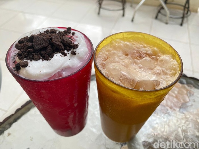 Kedai Roti Ibu Saya: Cuma Lima Ribu! Jajan Roti Enak di Tempat Instagramable Kedai Roti Ibu Saya: Cuma Lima Ribu! Jajan Roti Enak di Tempat Instagramable