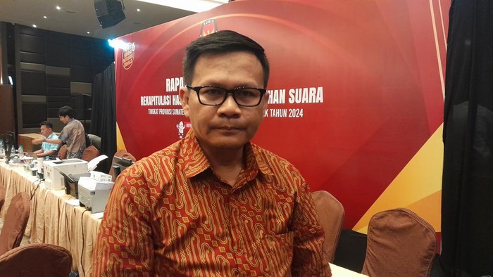 Keterangan foto: Komisioner KPU Sumut Robby Effendi (Nizar Aldi/detikSumut)