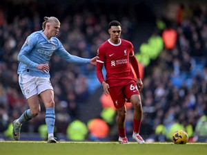 Alexander-Arnold: Liverpool seperti Serahkan Titel Juara pada Man City