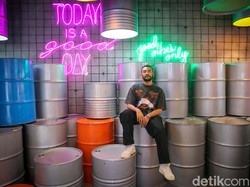 Aturan Cinta Jadi Sisi Romantis Matter Mos dalam Irama Bossa Nova
