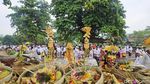 Intip Prosesi Melasti Menjelang Nyepi di Bali