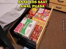 Meme Sahur Hari Pertama, Semangat Masih 29 Hari Lagi!