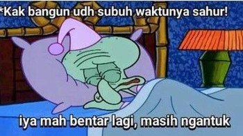 Sahur pertama yang disusul dengan ngejar daily quest. Jangan lupa baca Quran ya, habis itu. Foto: 1cak