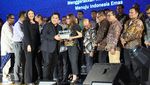 MIND ID Raih Penghargaan Best Corporate Action Handling dari Erick Thohir