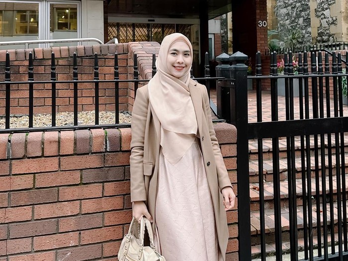 Oki Setiana Dewi