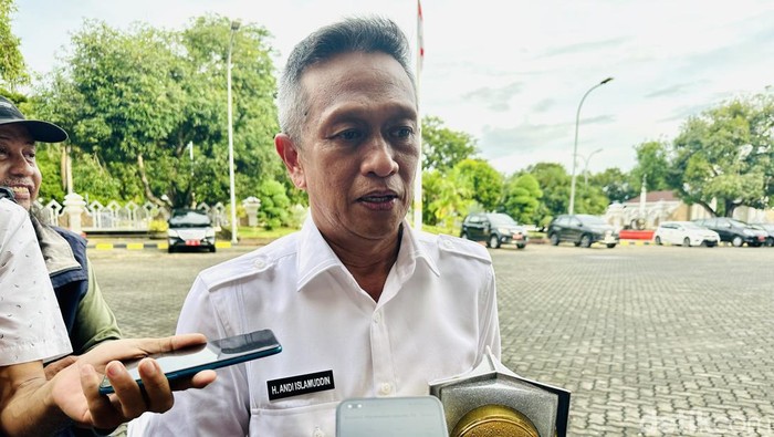 Pj Bupati Bone Andi Islamuddin.