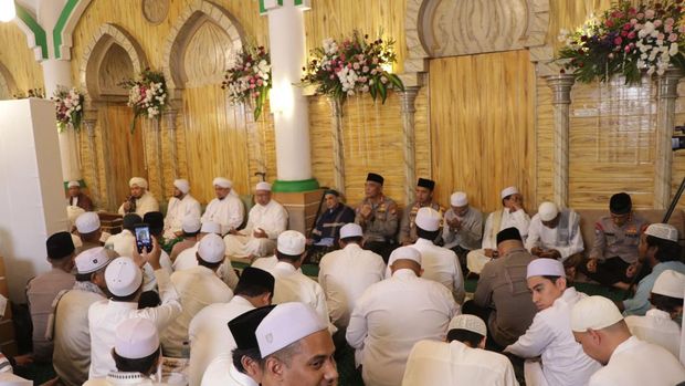 Polres Metro Tangerang Kota menggelar doa bersama ulama menyambut Ramadan.