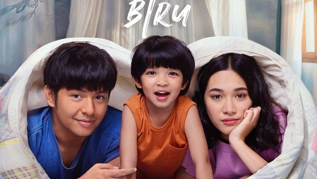 Poster Dua Hati Biru