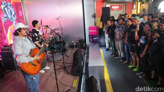 Rocket Rockers