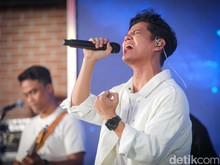 Stevan Pasaribu hingga Waode Warnai dPop Music Day Stevan Pasaribu hingga Waode Warnai dPop Music Day