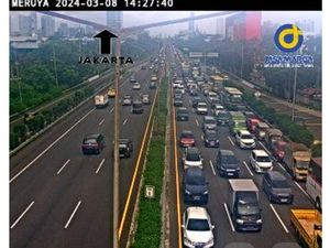 Ada Tabrakan Beruntun 6 Mobil di Tol Jakarta-Tangerang, Lalin Macet