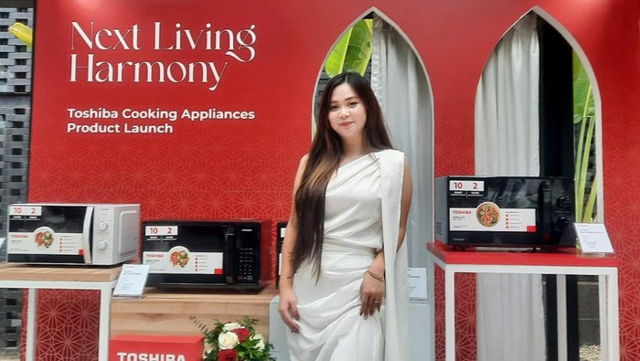 Toshiba merek elektronik ternama dan terpercaya di Indonesia, resmi meluncurkan lini produk terbarunya untuk peralatan memasak keluarga Indonesia.