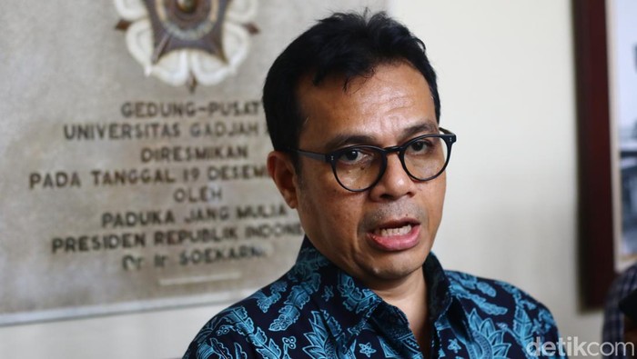 Wamenkominfo Nezar Patria saat di UGM, Jumat (8/3/2024).