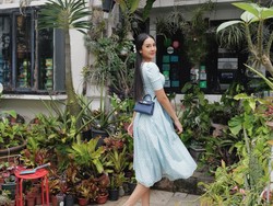 7 Foto Anya Geraldine Liburan ke Singapura, Jajal Kebaya Tradisional di Sana