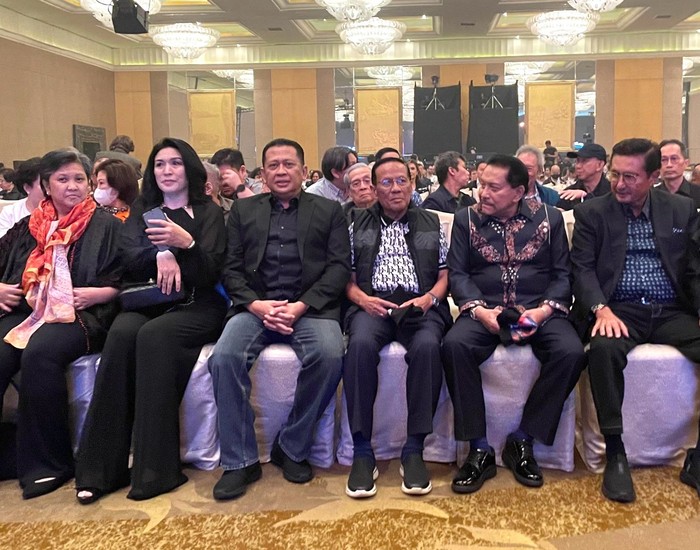 Bamsoet Nonton Konser